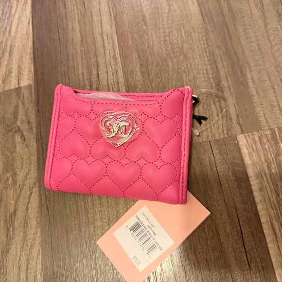 Juicy Couture Pink Heart Quilted Wallet - Picture 3 of 12
